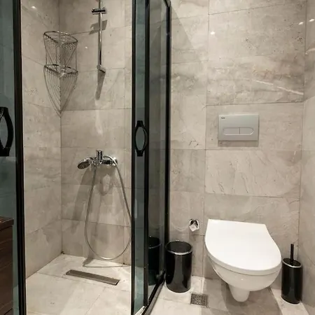 New 3-bedroom Provincia di Istanbul